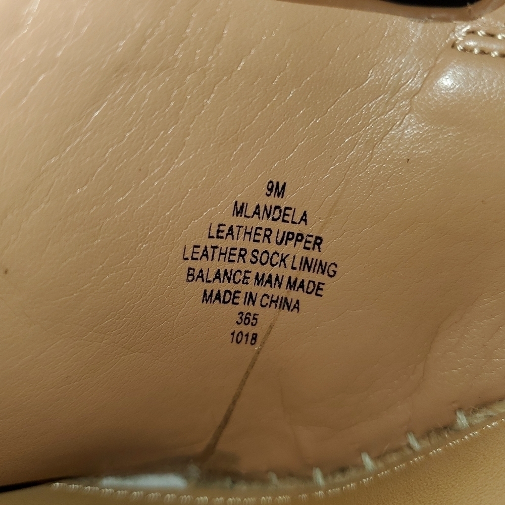 MARC FISHER PLATFORN WEDGE SANDALS - Picture 5 of 5